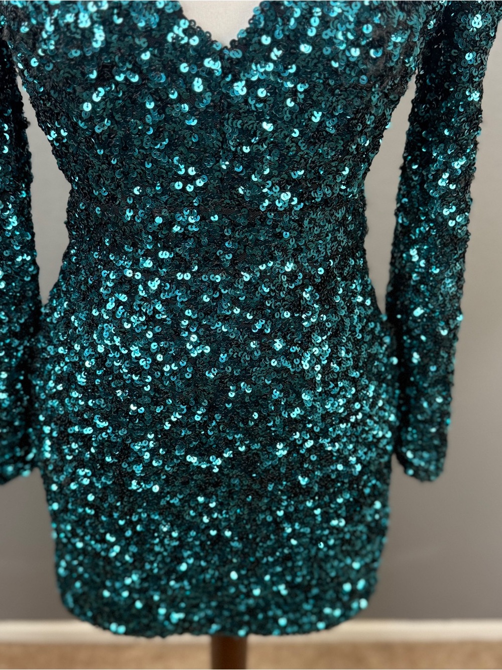 Lulus Brand New You Teal Blue Sequin Bodycon Mini Dress Sz XS Party Evening - Picture 6 of 14